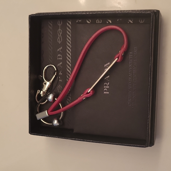 Prada  new,keycharm or keyring works both ways boxed card of authenticity new - Picture 6 of 9